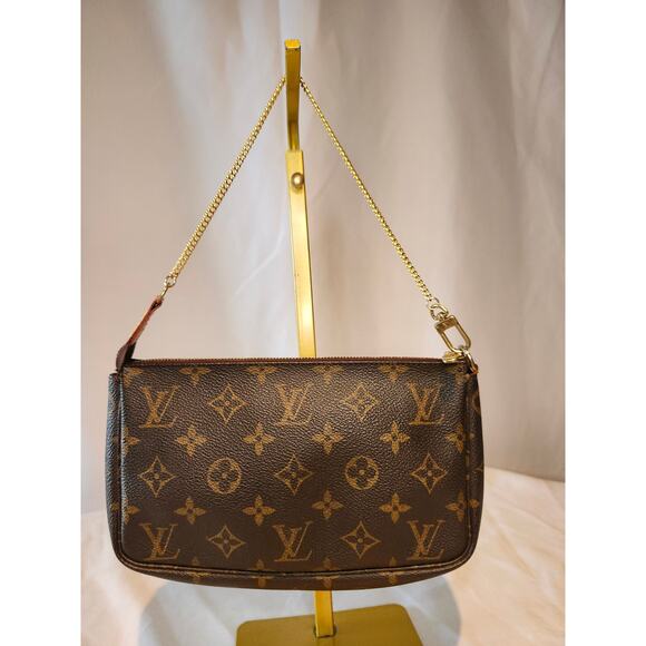 Louis Vuitton Pochette Accessoires Monogram Canvas Shoulder Bag Vintage LV - Picture 2 of 15